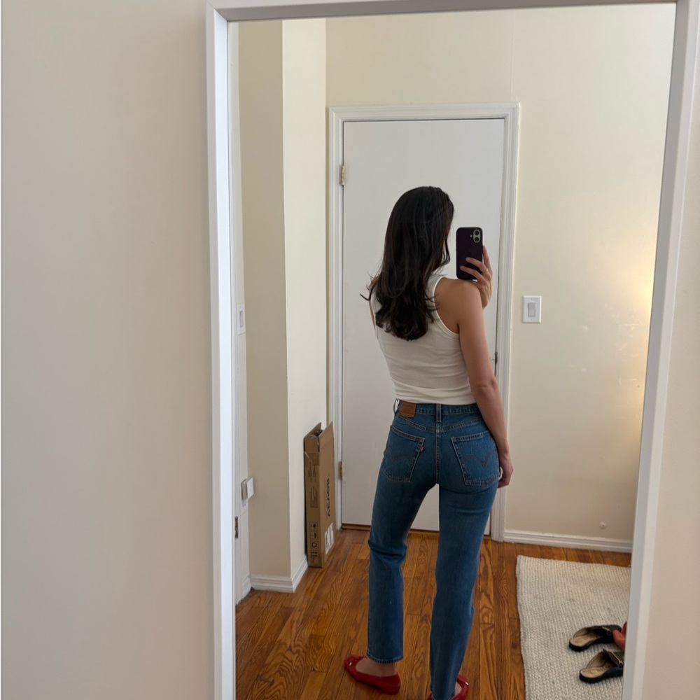 Levi's Women’s Ribcage Straight-Leg Jeans in Classic Blue